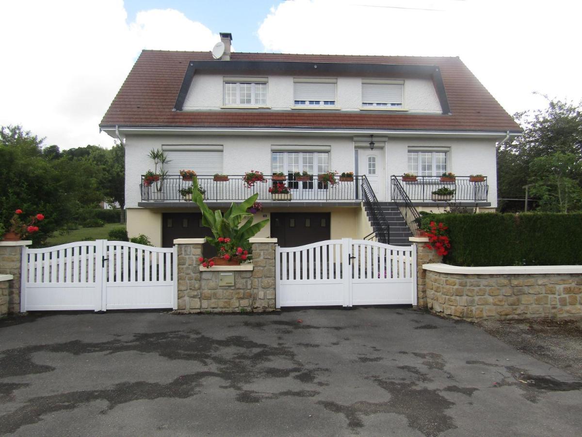 Au Jardin Fessard Bed & Breakfast Fagnon Bagian luar foto