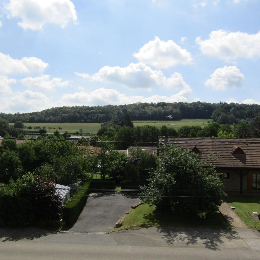 Au Jardin Fessard Bed & Breakfast Fagnon Bagian luar foto